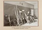 Industri- och slöjdutställning 21 juni - 16 juli 1911 i Örebro.
Utsällningen hölls vid Karolinska läroverket och Livregementets husarers ridhus vid Olaigatan. Bilderna är samlade i en bok med riktika fotokopior.

Ordförande för programkommittén var landshövding Theodor Nordström. Fabrikör Anton Hahn fungerade som närmaste man och vice ordförande. Med i styrelsen satt även stadsarkitekten Magnus Dahlander.

Skolslöjd, Grythytteheds slöjdskola för gossar.
Gyllanderska slöjdskolan, Edsberg.