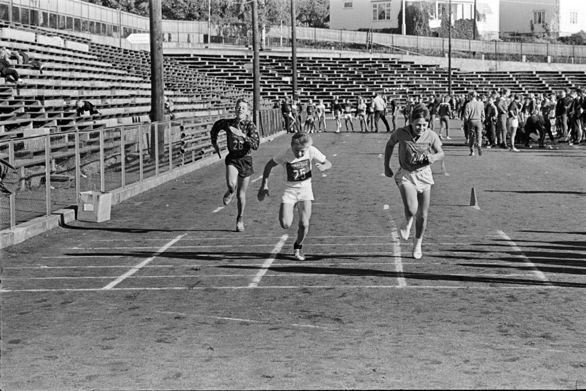 Friidretttstevne, idrettsdag, Ener Ungdomsskole, Vang H. Hamar stadion