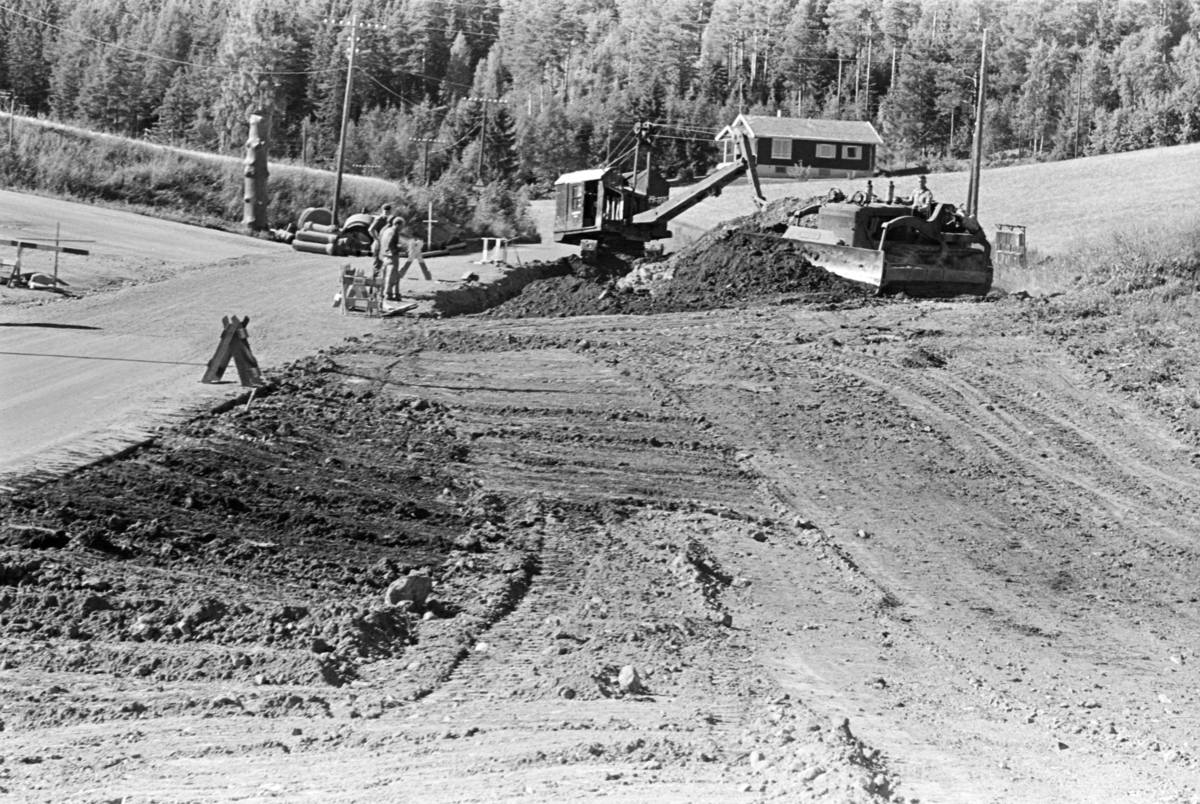 Graving,Hedmarkstoppen,Alhaug, bulldoser,gravemaskin