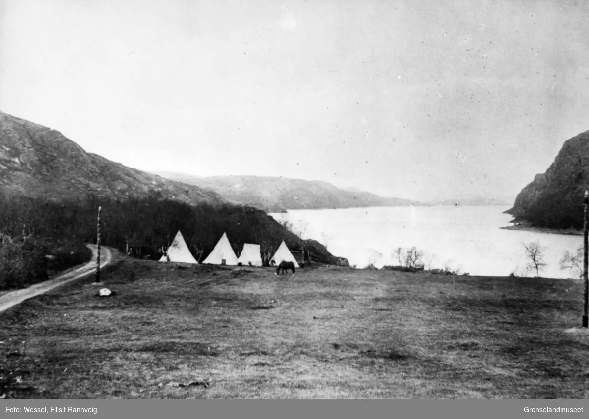 Telegrafarbeidernes leir på Elvenes, 1897.