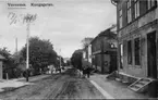 Kungsgatan i Värnamo. Brevkortet är skickat 1910-01-17.