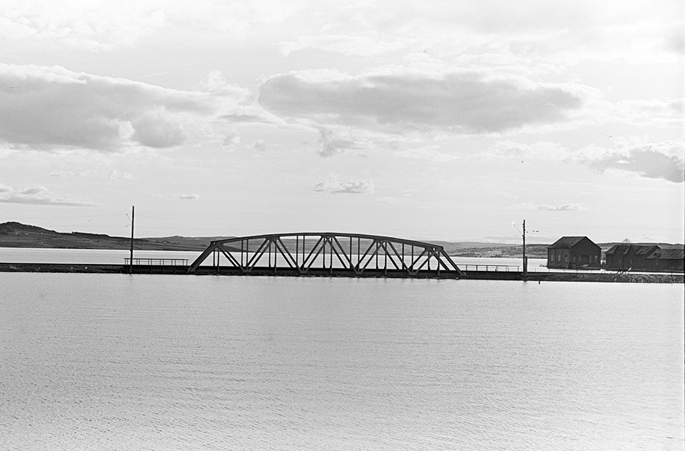Flom i Mjøsa, 1967, jernbanebrua i Åkersvika.
