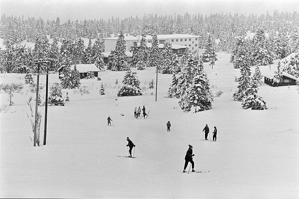 Sjusjøen,vinter, ski, vinterturister, Sjusjøen høyfjellshotell,