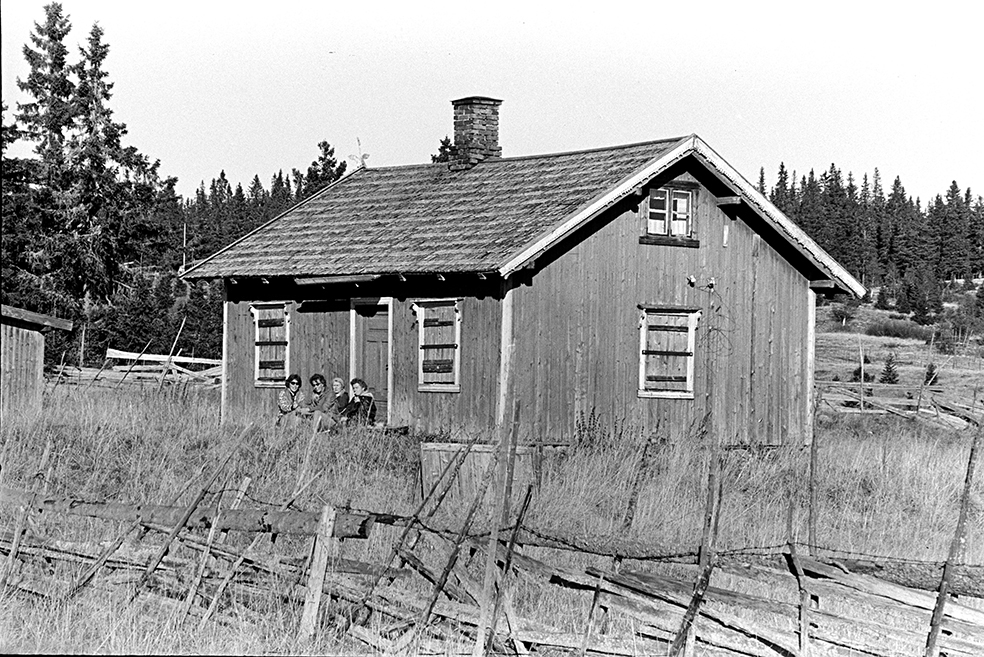 Skogstur,søndagstur,fottur, tur til Lageråkvisla i Vangsåsen. Seterhus.