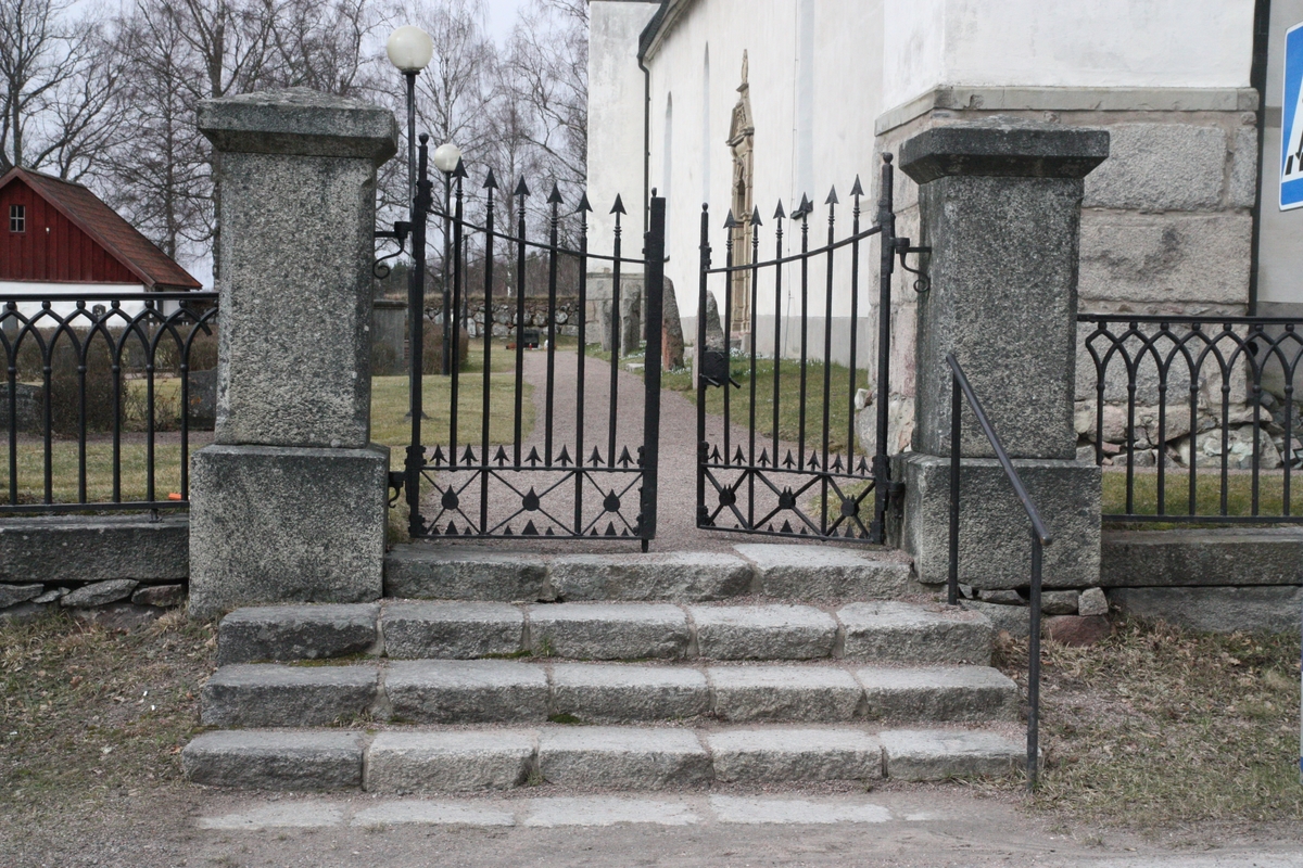 Björklinge kyrka, Björklinge socken, Uppsala kommun