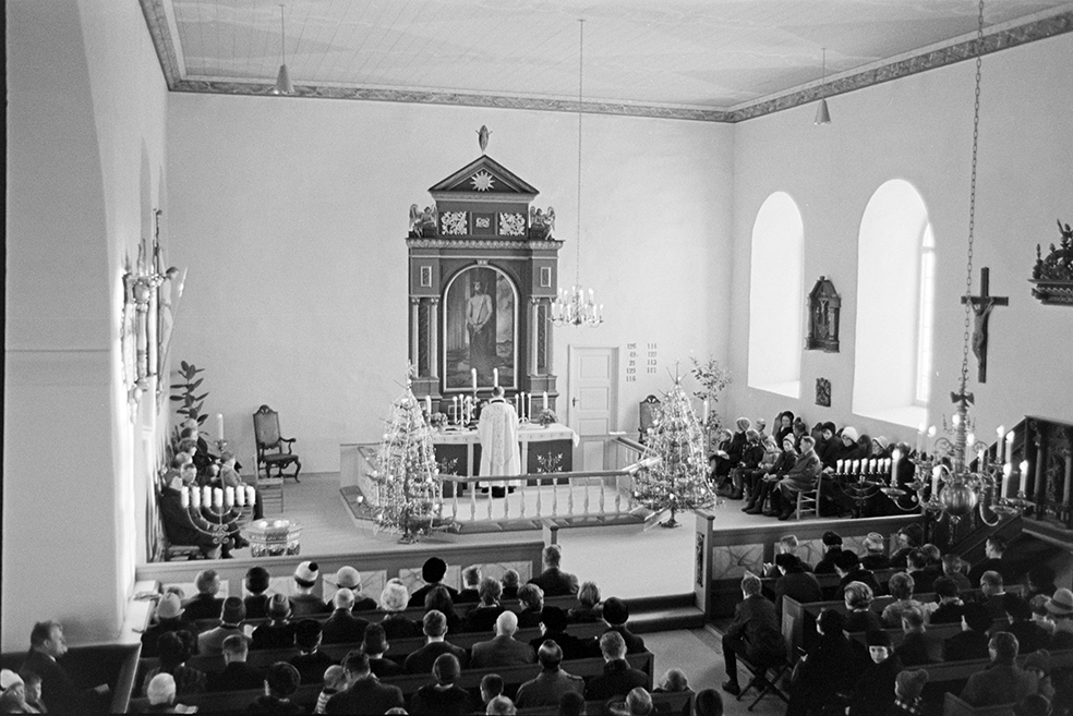Furnes kirke, julegudstjeneste,