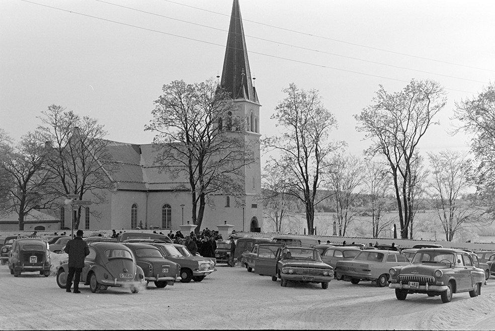 Furnes kirke, julegudstjeneste,