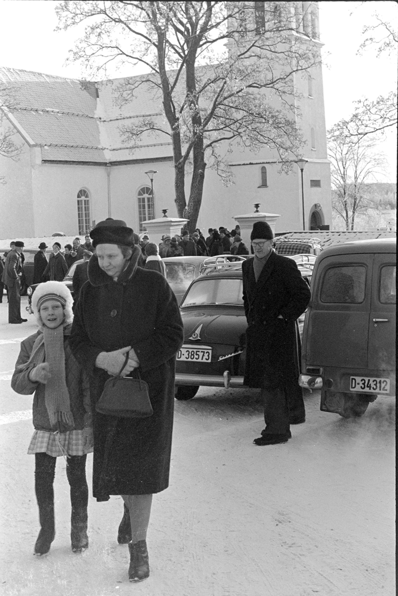 Furnes kirke, julegudstjeneste,