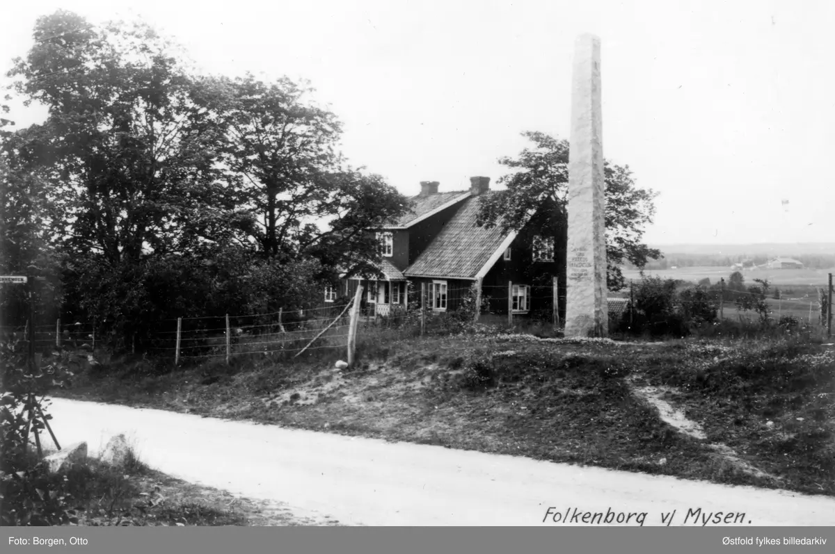 Folkenborg, Eidsberg, minnestøtte over kong Håkon Håkonsson.