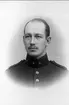 Officer artilleriet, H T Löfvenmark född 7 aug 1883, officer 1907.