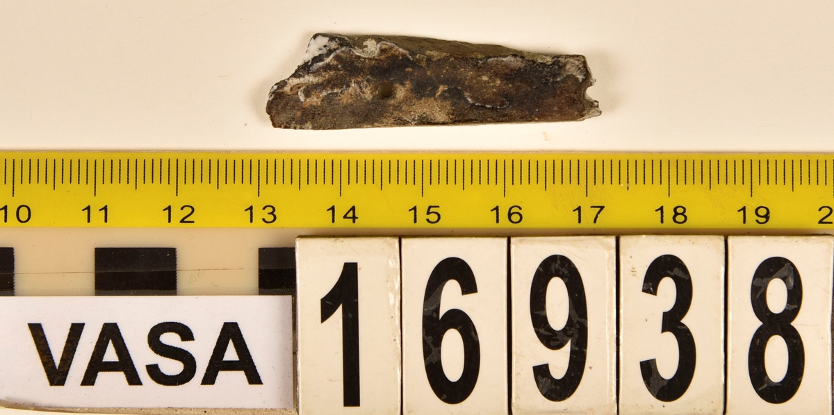 Beslag av ben med 2st,hål.