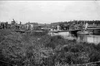 Broslagning. Göta ingenjörkår, omkr 1914, bro av krigsbromateriel m/1875. Neg. finns. Förstoring 22 x 32 cm.