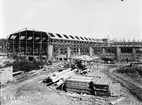 Byggherre: Bygnadaktiebolaget Contractor, Stockholm. General Motors Nordiska AB:s första fabriksbyggnad i Sverige. Arbetsbild. Hammarbyhamnen 1927.