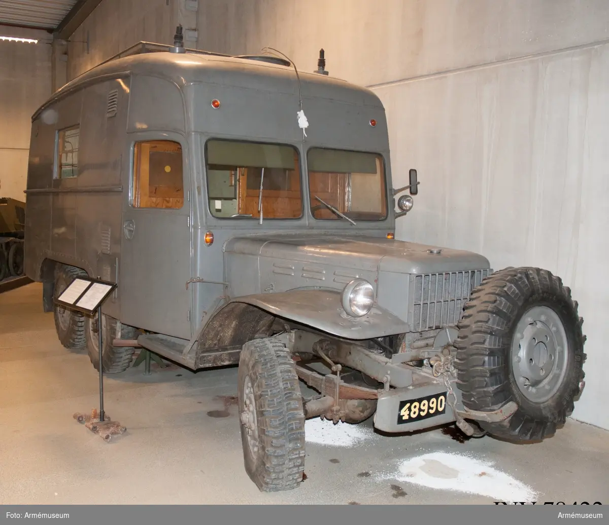 Grupp I VII. Gåva. 
Orginalnamn: 6 + 6 Personnel Carrier. Fabrikat Doge 1,5 t 6x6.