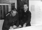 Gen Wheeler, generalstabschef, på besök i Karlsborgs museum år 1965.