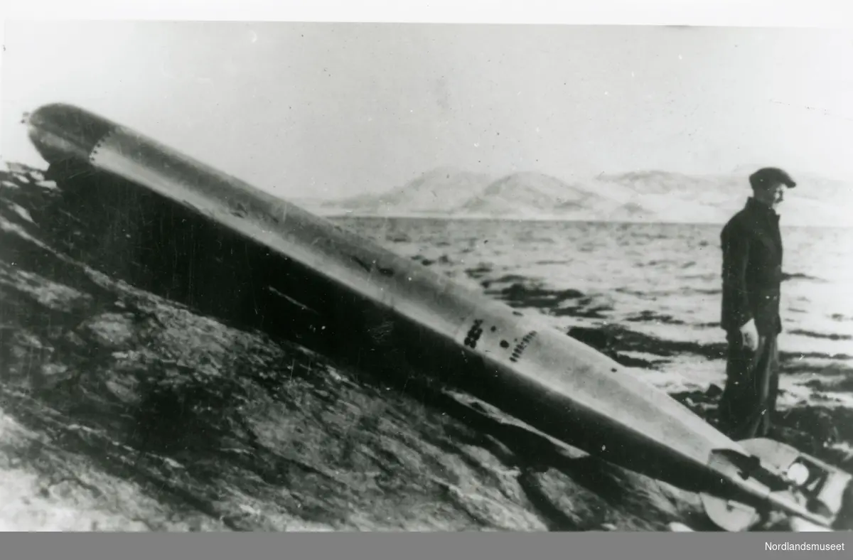 NARVIK 1940. UDETONERT TORPEDO.