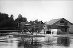 Sjöflyg omkr 1930 i Karlsborgsviken. Flygplan S 5 Hansa.