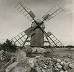Väderkvarn på Helge Nilssons gård.