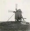 Väderkvarn uppsatt av Kastlösa hembygdsförening hösten 1960.