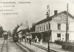 Vykort med motiv av järnvägsstationen i Ankarsrum.