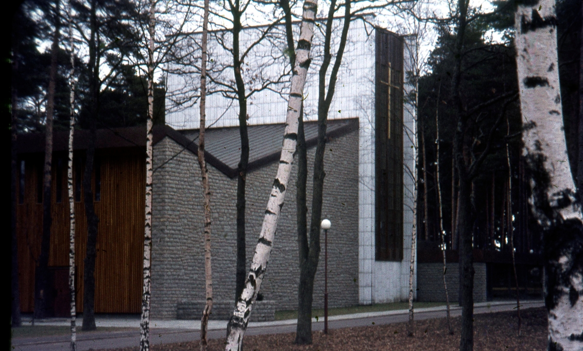 Heliga korsets kyrka i Kalmar, invigd 1963.