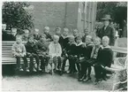 Klassfoto från Tullbroskolan, tidigt 1900-tal.
Foto: Karl Wassberg, Borås.