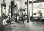 Interiör från en damfrisering på Smålandsgatan. Fastigheten var färdigbyggd cirka 1935.
