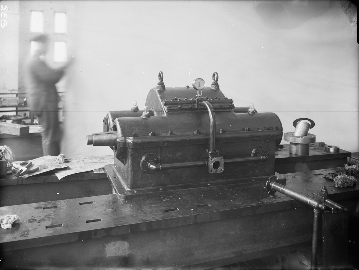 Växel. Ateliers de Conshuchan la Meuse? 2900-3600 Hk 4500/1500 varv L.O. 3187.