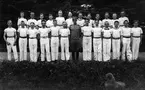 Karlsborg, kommunala mellanskolans gymnastikavdelning år 1922. Namnlista se bilaga till 51896. Neg finns.