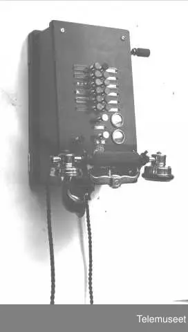 Telefon, lokaltelefonapparat, Duplex for 12 lokallj. og 2 sentrallj. jan 1917. Elektrisk Bureau.