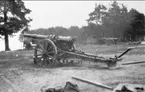 A 10, skjutplatsen vid västra vallen, 12 cm kanon m/85, början av 1920-talet. Förstoring 28 x 40 cm.