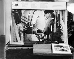 Dokumentation av den lilla utställningen av "Kulor, Krus och