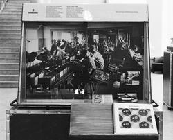 Dokumentation av den lilla utställningen av "Kulor, Krus och