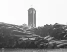 Dokumentation av Glasspinnetillverkningen.
Bokstockslager framför brandstationstornet.