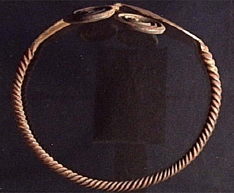 Äldre bronsålder period II

Utställd i "Mellan is och eld".