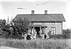 Skara. 
Kvarteret Rådhuset.
Bostadshus vid Gunnar Wennerbergsgatan.