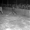 Skara. Ishockey: Invigning av Petersburgsbanan 1953.