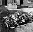 Skara. Marumsgatan 4. Hallbergs stallar rives efter brand 1950.