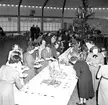 Skara. 
Kommunaltjänstemannaförbundets jul- och familjefest 1948. Folkets park, rotundan. Dahlman, V. Johansson m.fl.