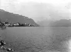 Schweiz. Lac Léman.

Lac Léman är det franska namnet på GenÃ¨vesjön.