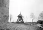 Södra Lunby sn.
Kyrkan, klockstapeln.