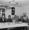 Heljesgården, Bolum.
Erik Gustavsson, Lars Eriksson, Tekla Biljer, Elsa Eriksson, okänd, Ernst Biljer. Bilden tagen på Lars 40-årsdag den 11 mars. (1956?).