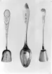 Nu i Västergötlands museums samlingar.
Saltspade av silver inv.nr: 85 782, 
Kaffeskedar 12 st, inv. nr: 85 792. 
Saltspade av silver inv. nr: 85 781.