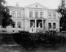 Villa Sandels, Mariestad, år 1920. 

från album inv.nr. 86500.