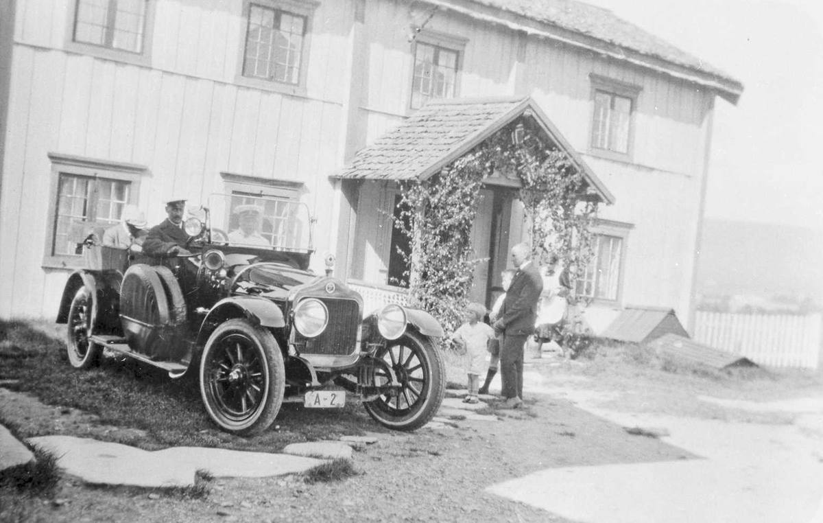 Besøk av kong Haakon VII på Bjørnsmoen