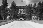 Borgarskolan vid Valbogatan, f.d. Militärskolan.