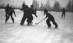 Bandymatch. Huge - Skutskär. Resultat: 2-2.  22/1 1939