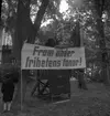 Socialdemokraternas friluftmöte vid Rettigs villa.
16/8 1942