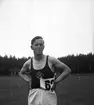 Juniormästare Björk, 1,800 och 3,000 meter.
Hedesunda. 1942