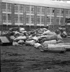 Konsums spillvedsinsamling. 1942
